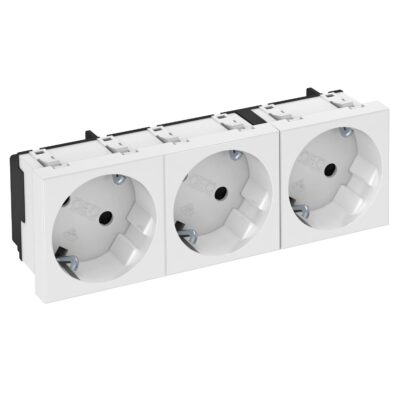 Розетка modul 3x45 з заземл. та шторками 250V~, 16A, 33˚ / біла OBO Bettermann